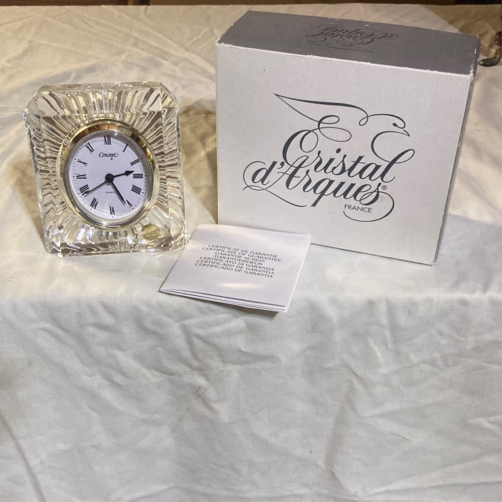 Cristal d'Arques Glass Art Clock with Silver Accents